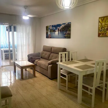 Goleta Beach Apartments Torrevieja * Torrevieja